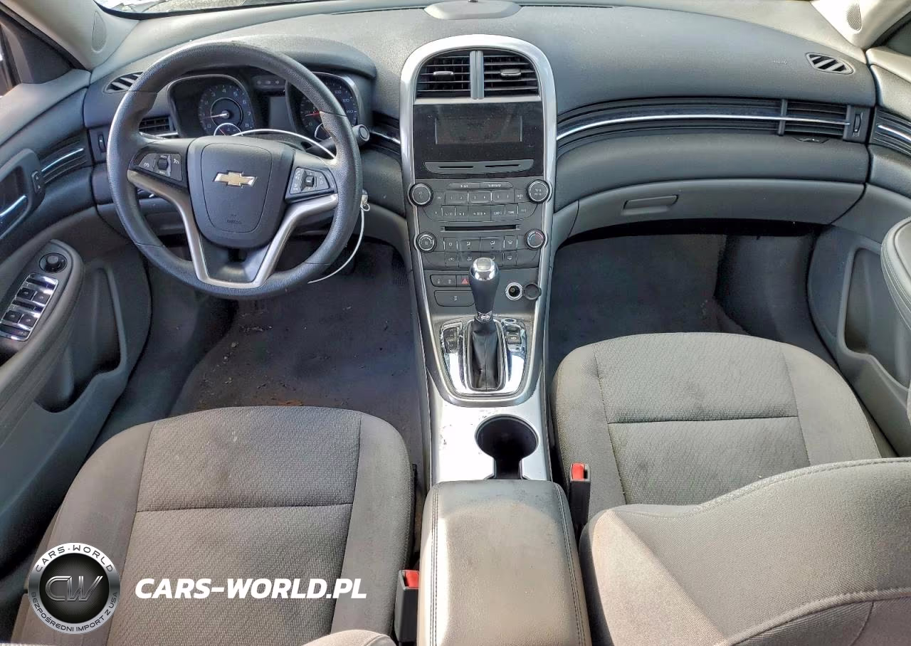 2013 Chevrolet Malibu Ls VIN:1G11B5SA2DF321390 - 8