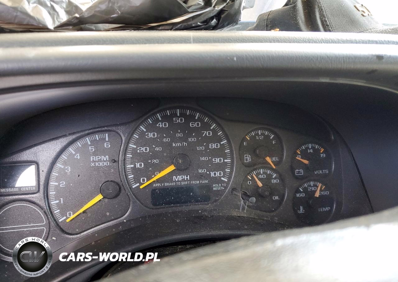 2001 Chevrolet Tahoe C1500 VIN:1GNEC13T91R110977 - 9