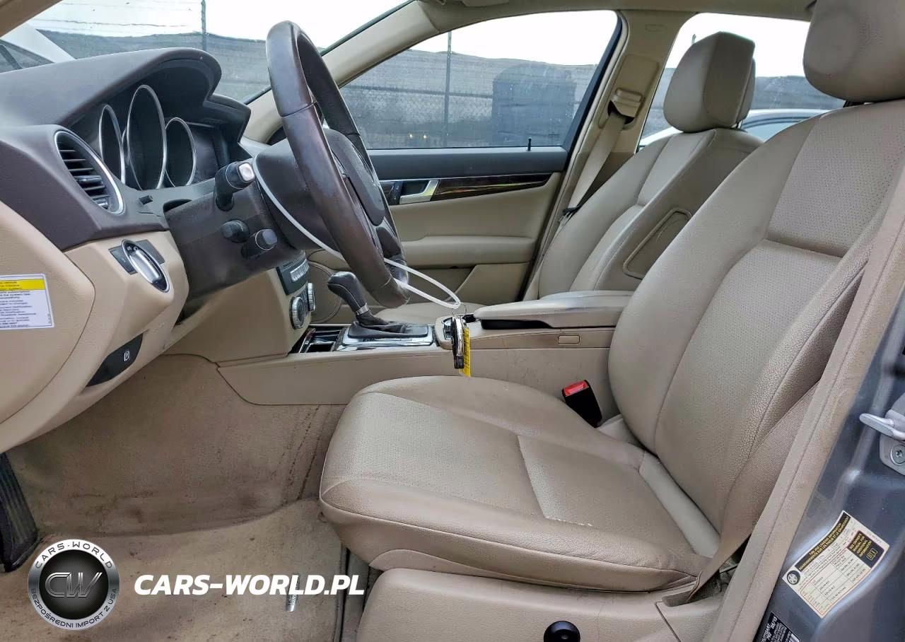 2013 Mercedes-Benz C 300 4Matic VIN:WDDGF8AB6DR288061 - 7