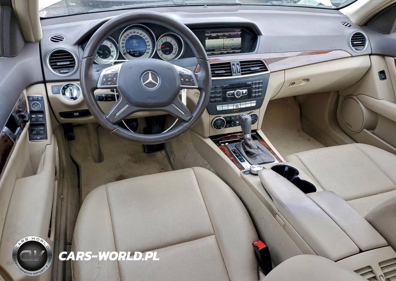 2013 Mercedes-Benz C 300 4Matic VIN:WDDGF8AB6DR288061 - 8