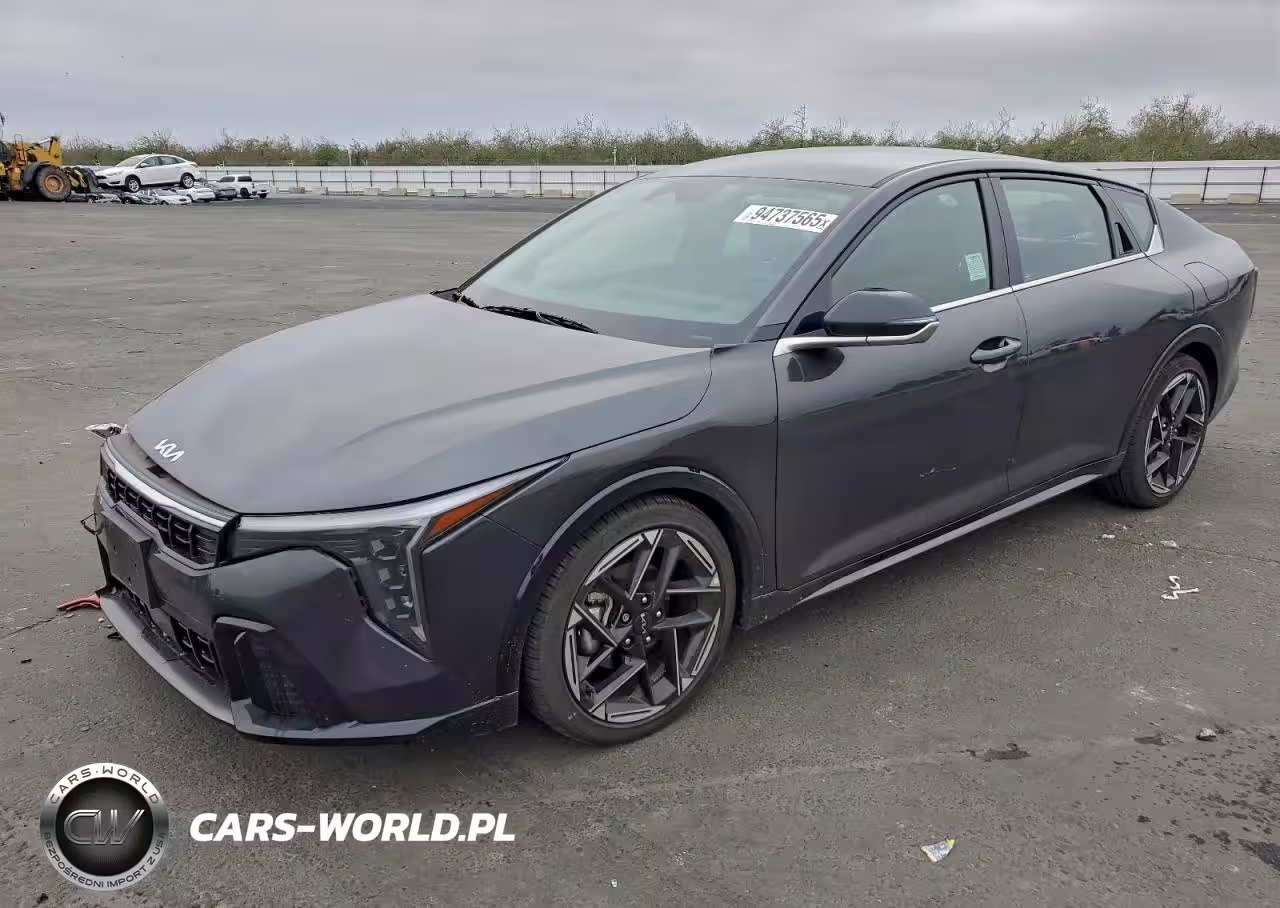 2025 Kia K4 Gt Line