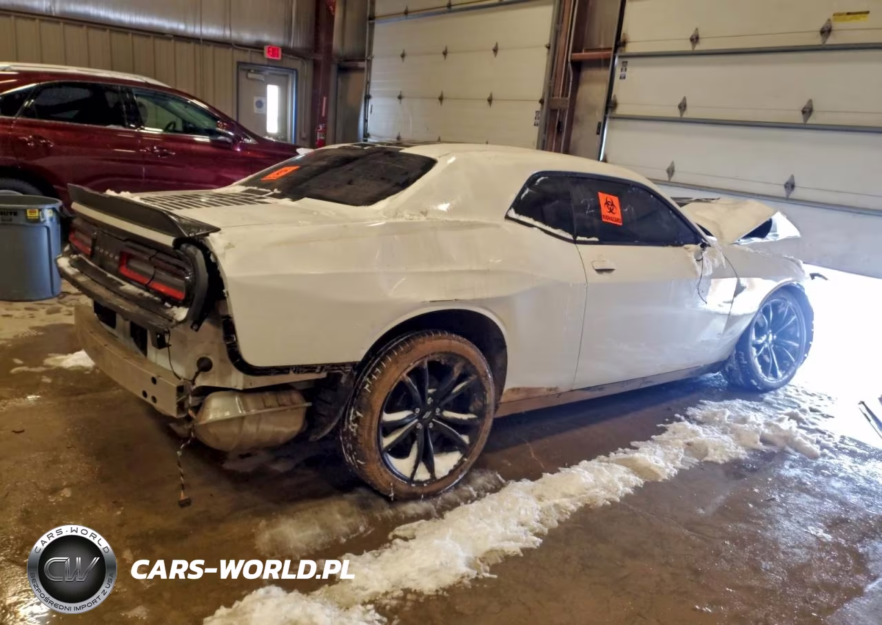 2017 Dodge Challenger Sxt VIN:2C3CDZAG4HH604373 - 3