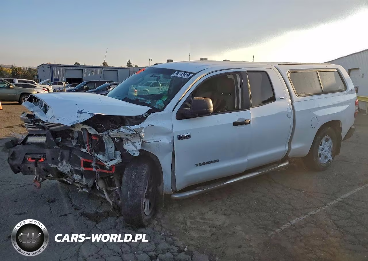 2017 Toyota Tundra Double Cab Sr VIN:5TFUY5F11HX613027 - 1
