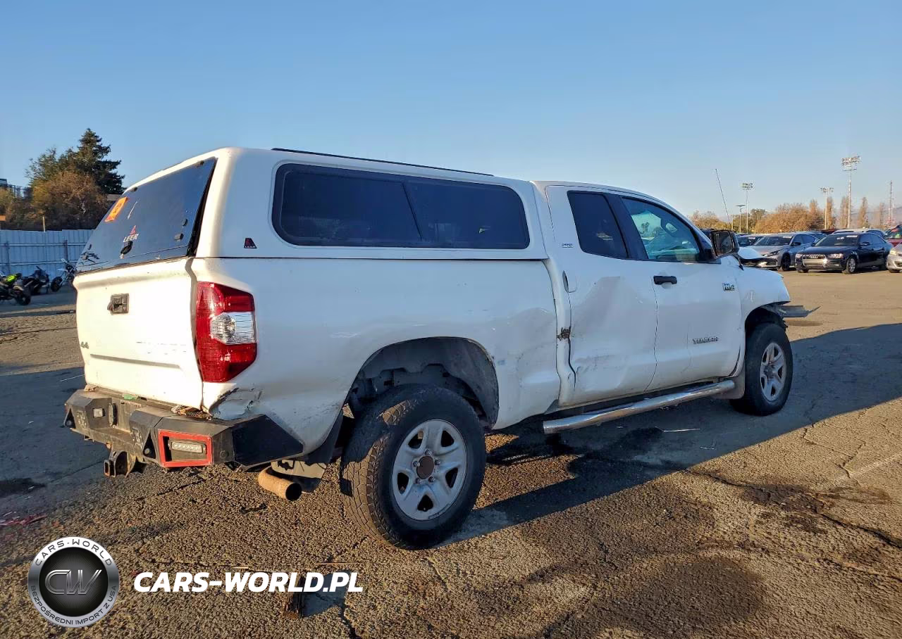 2017 Toyota Tundra Double Cab Sr VIN:5TFUY5F11HX613027 - 3
