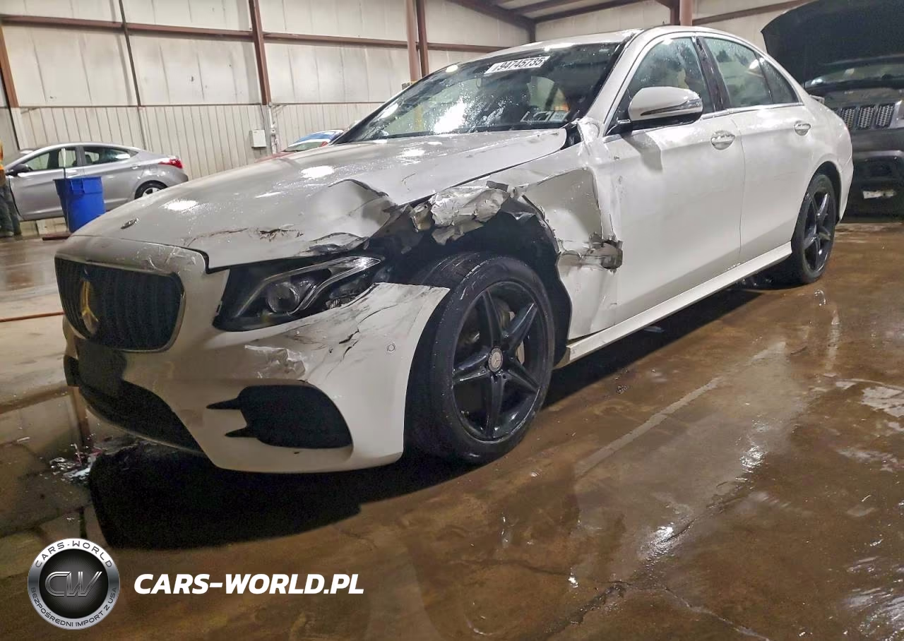 2017 Mercedes-Benz E 300 4Matic