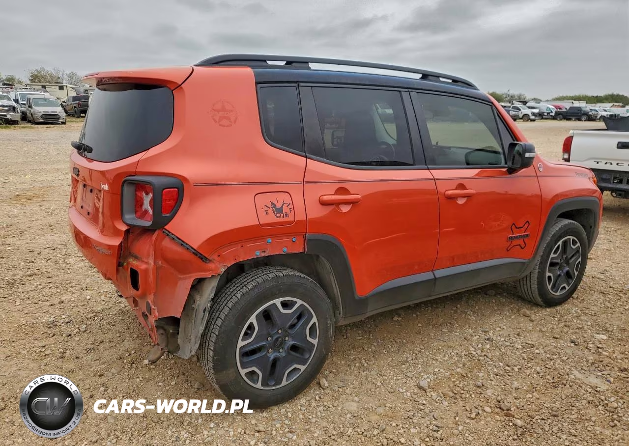 2017 Jeep Renegade Trailhawk VIN:ZACCJBCB6HPF76085 - 3