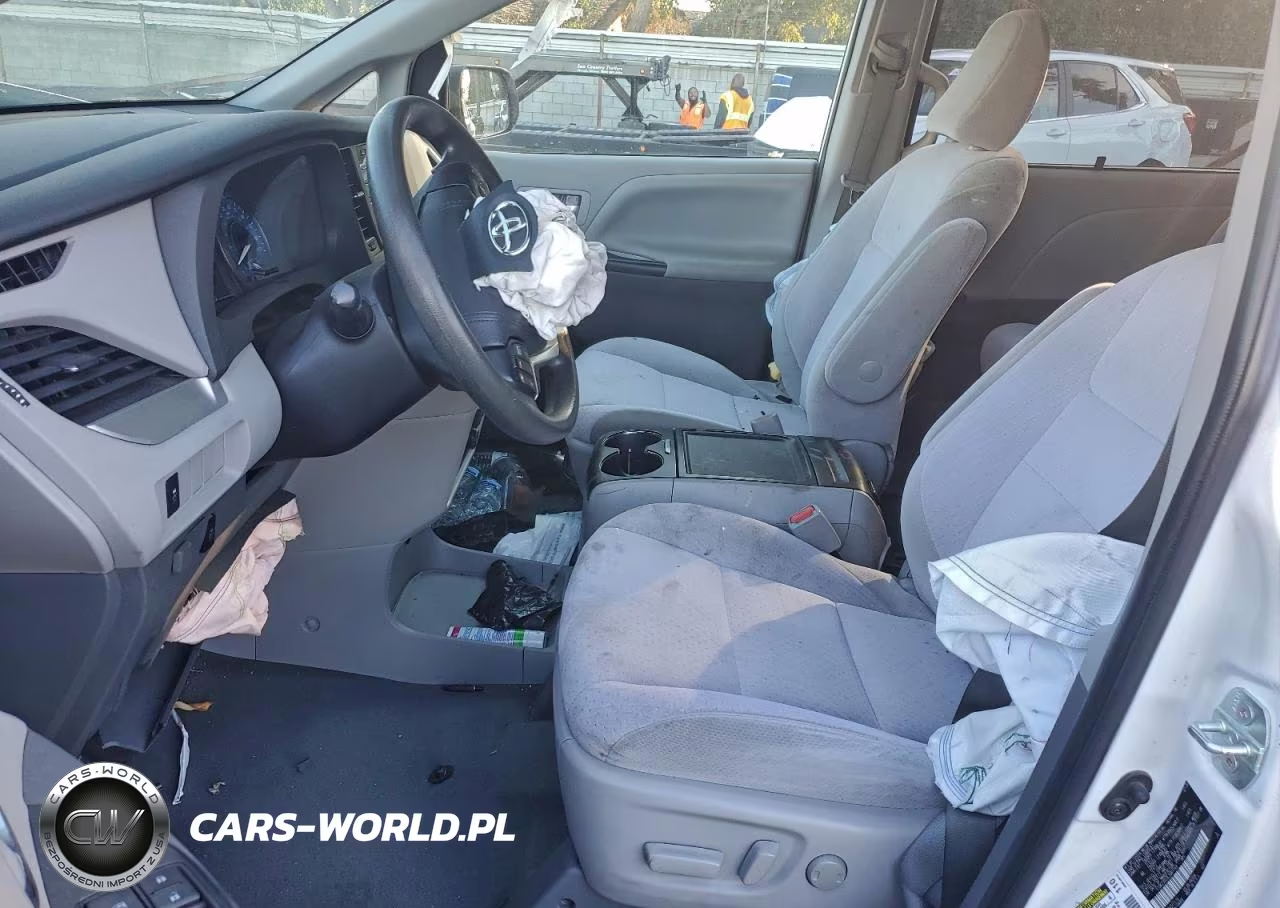 2020 Toyota Sienna Le VIN:5TDKZ3DC0LS081149 - 7