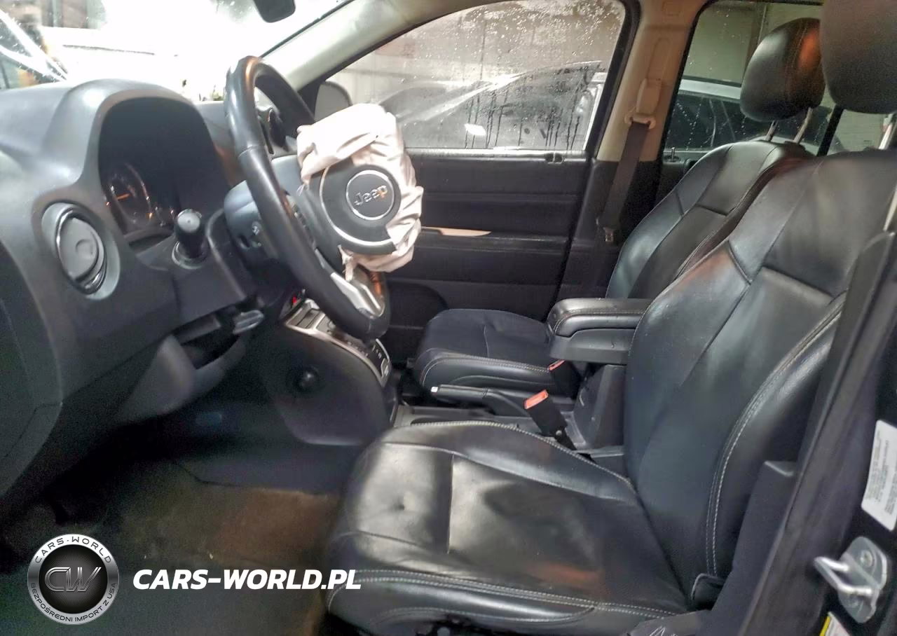 2014 Jeep Compass Limited VIN:1C4NJCCB1ED652580 - 7