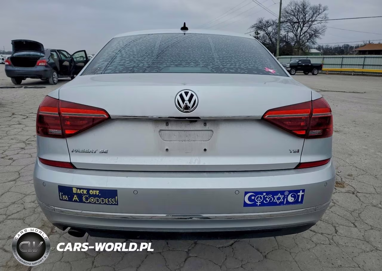 2017 Volkswagen Passat Se VIN:1VWGT7A3XHC022490 - 6