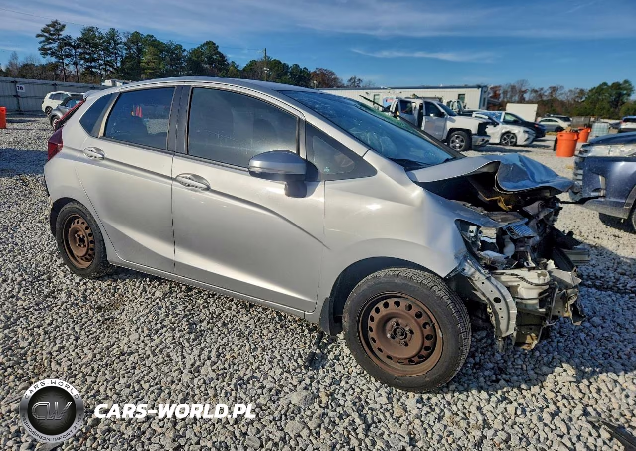2015 Honda Fit Lx VIN:3HGGK5G52FM737201 - 4