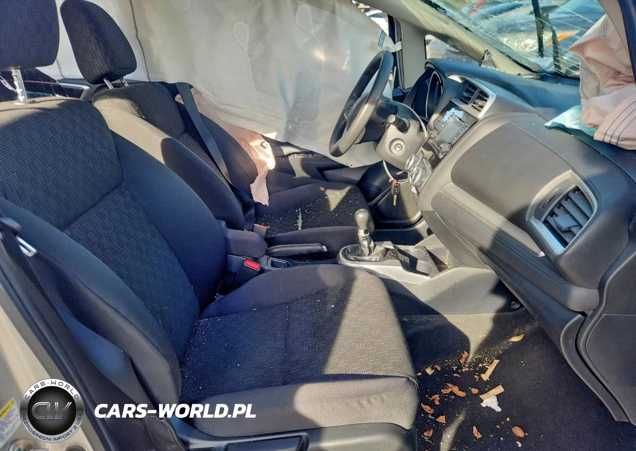 2015 Honda Fit Lx VIN:3HGGK5G52FM737201 - 7