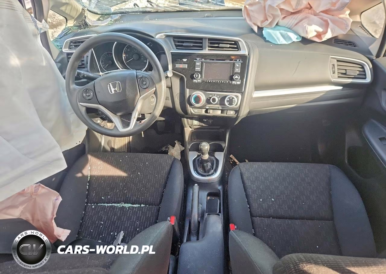 2015 Honda Fit Lx VIN:3HGGK5G52FM737201 - 8