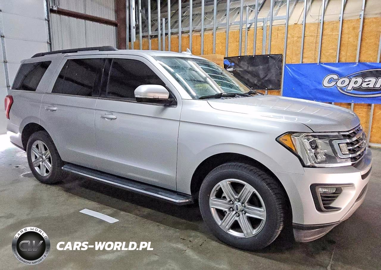 2018 Ford Expedition Xlt VIN:1FMJU1HT7JEA55932 - 4