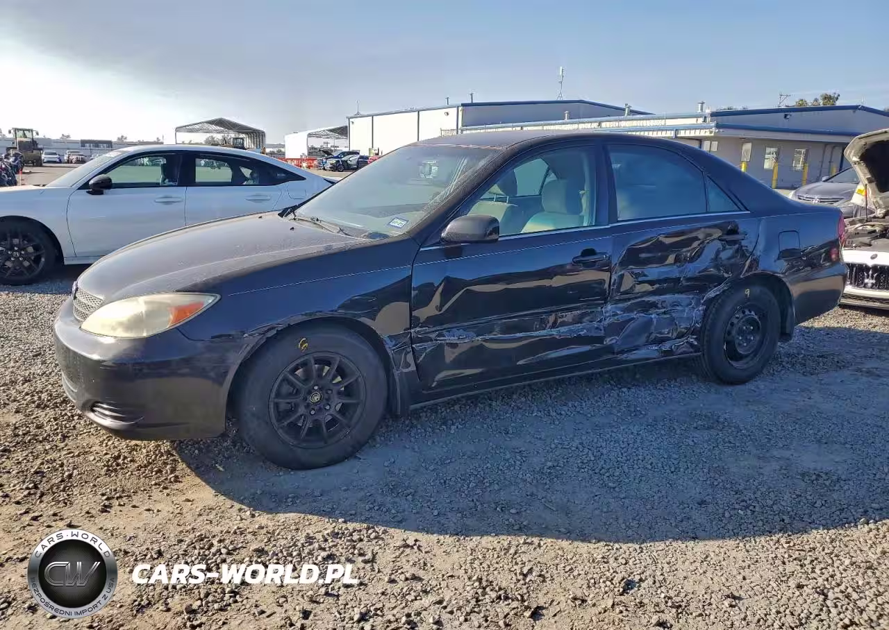 2004 Toyota Camry Le
