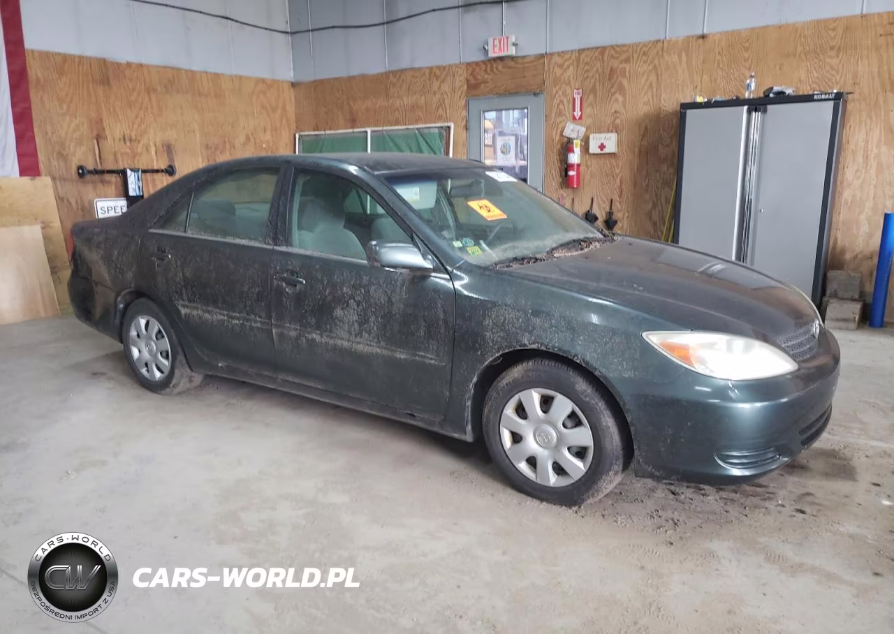 2002 Toyota Camry Le VIN:4T1BE32KX2U541865 - 4