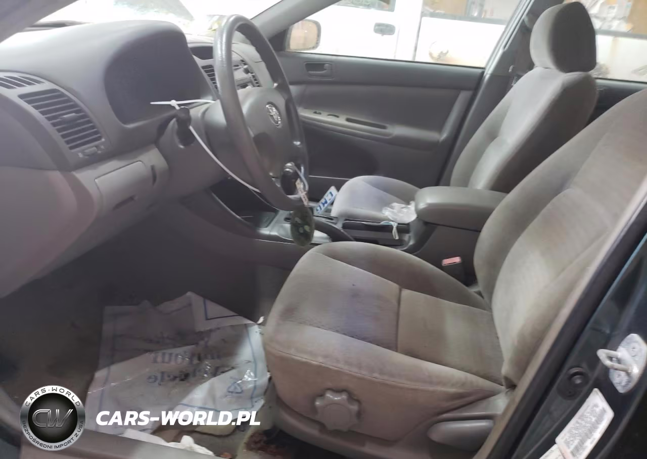 2002 Toyota Camry Le VIN:4T1BE32KX2U541865 - 7