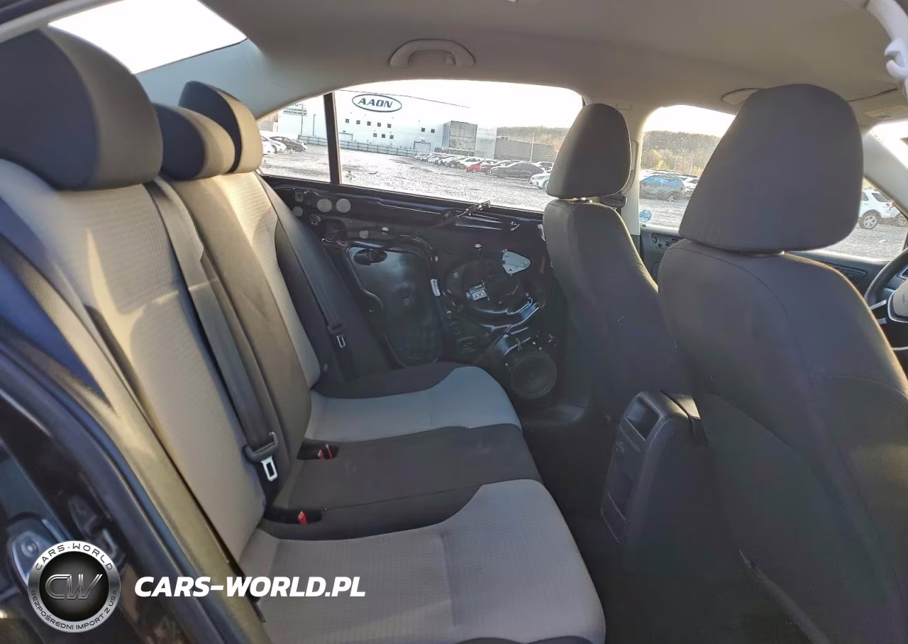 2017 Volkswagen Jetta S VIN:3VW2B7AJ9HM237661 - 10