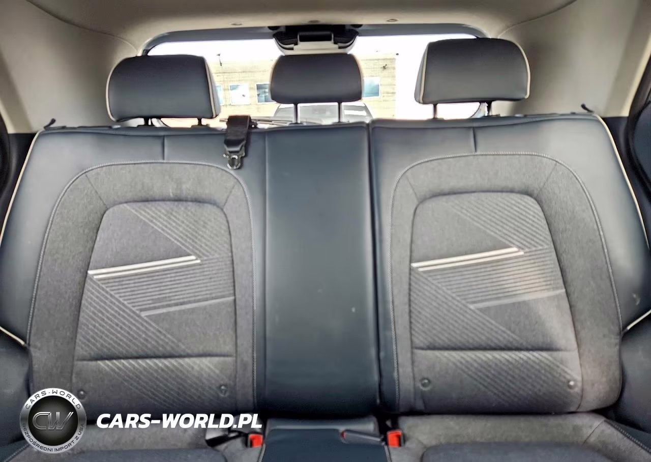 2022 Hyundai Venue Limited VIN:KMHRC8A31NU147994 - 10