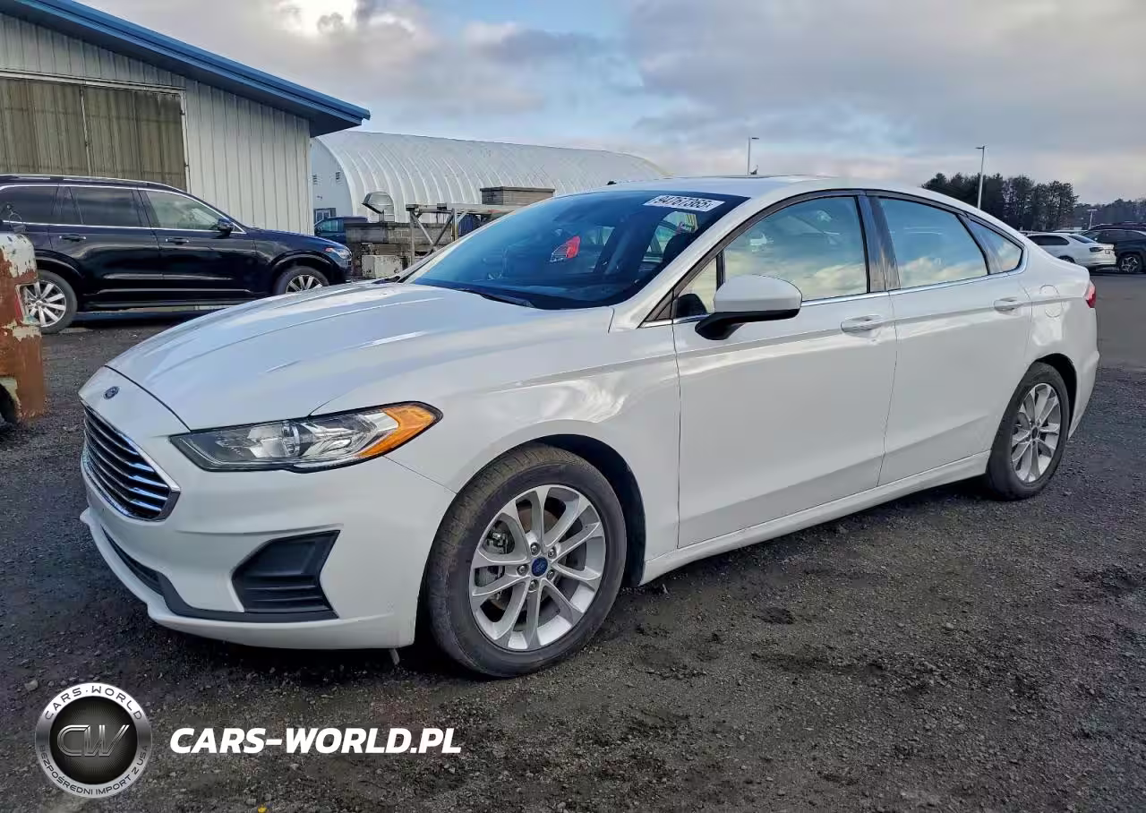 2020 Ford Fusion Se