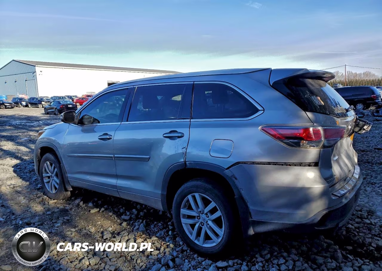 2015 Toyota Highlander Le VIN:5TDZARFH1FS012296 - 2