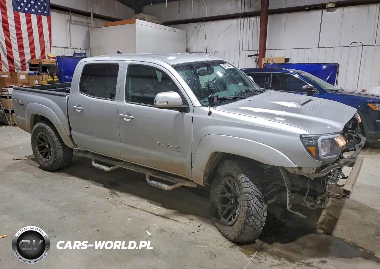 2012 Toyota Tacoma Double Cab VIN:3TMLU4EN3CM097984 - 4