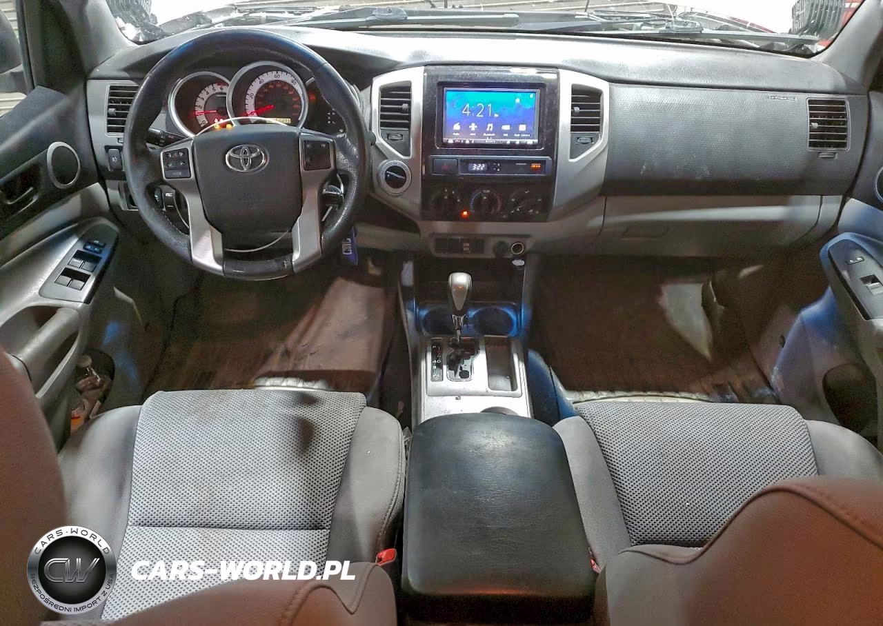 2012 Toyota Tacoma Double Cab VIN:3TMLU4EN3CM097984 - 8
