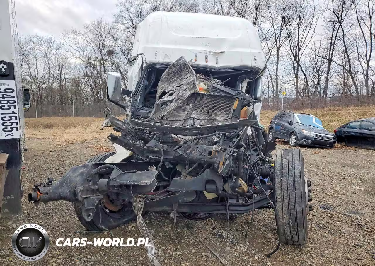 2023 Freightliner Cascadia 126 Semi Truck