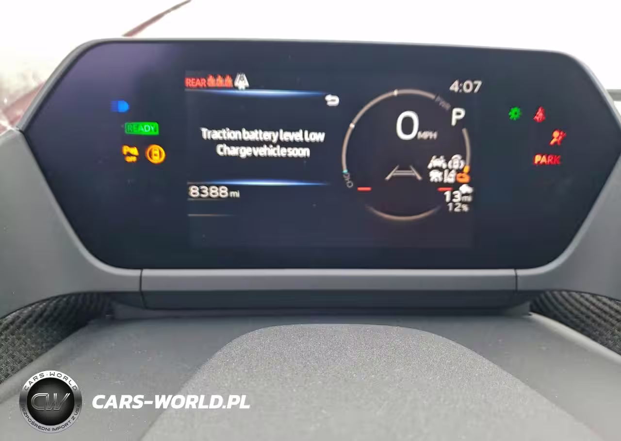 2025 Subaru Solterra Premium VIN:JTMABABA2SA096561 - 9