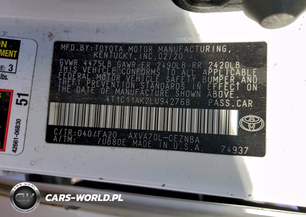 2020 Toyota Camry Le VIN:4T1C11AK2LU942768 - 13