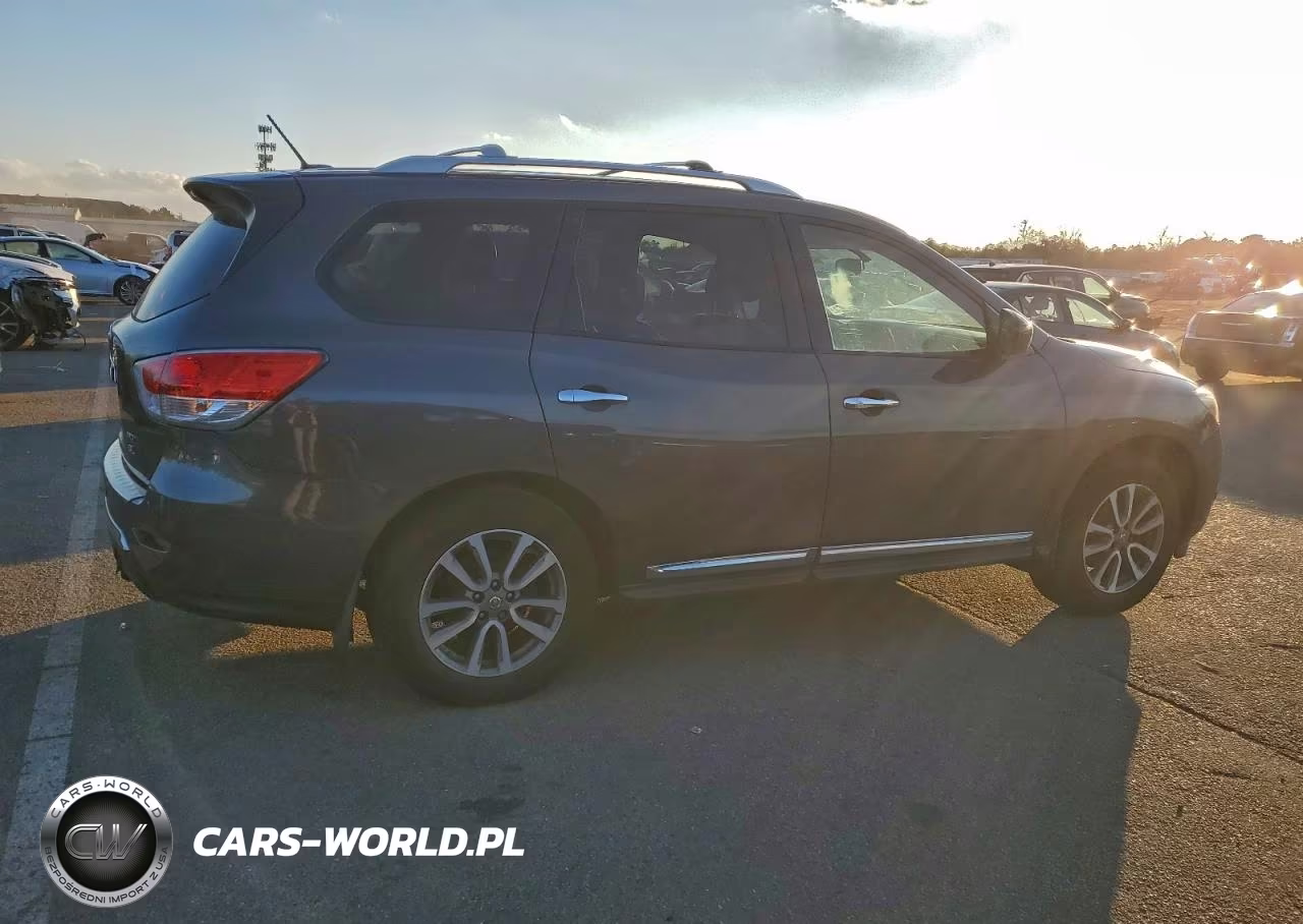 2014 Nissan Pathfinder S VIN:5N1AR2MM7EC692830 - 3