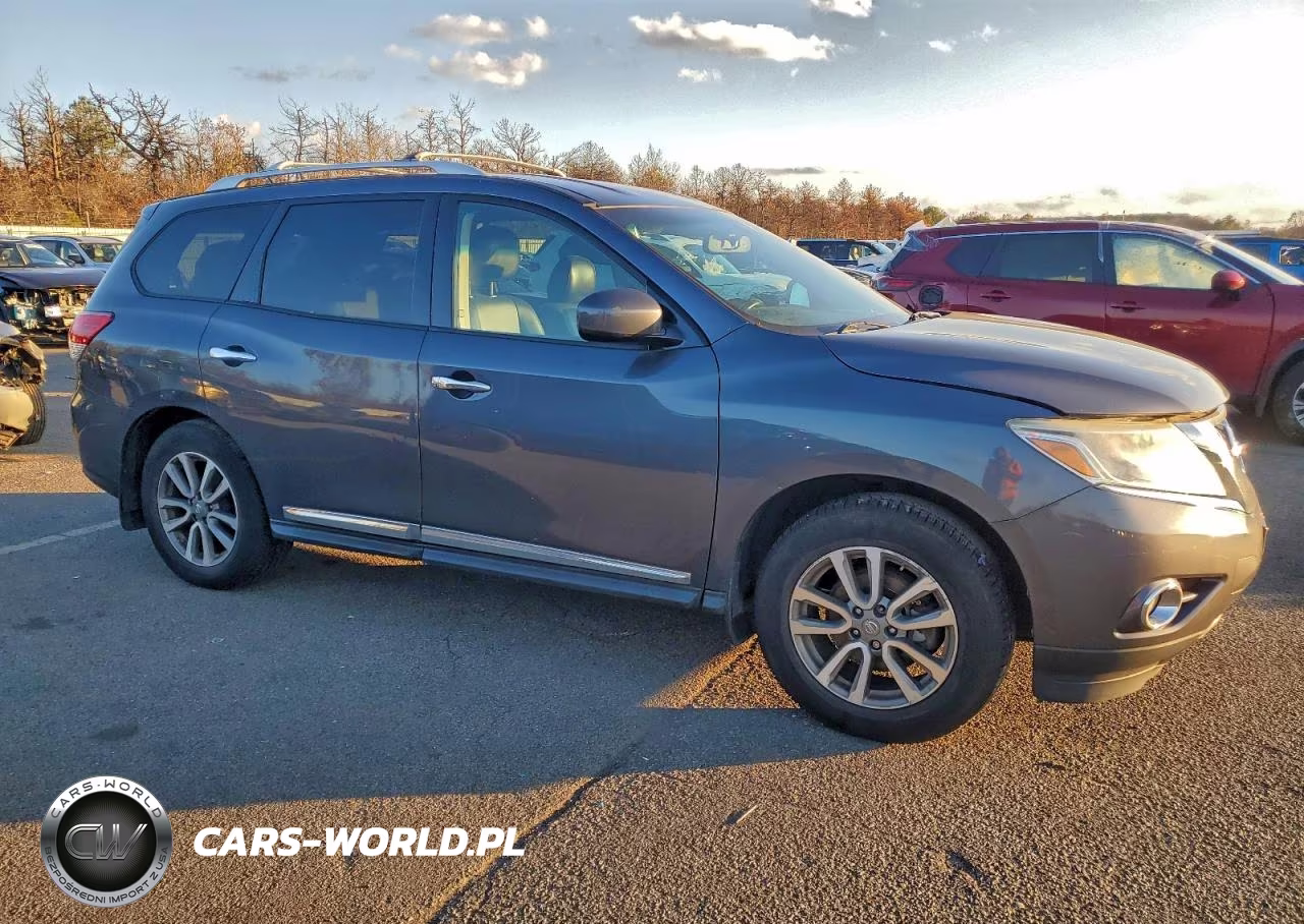 2014 Nissan Pathfinder S VIN:5N1AR2MM7EC692830 - 4