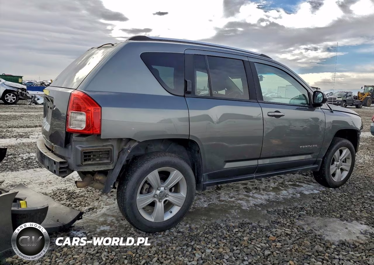 2012 Jeep Compass Sport VIN:1C4NJDBB2CD591518 - 3