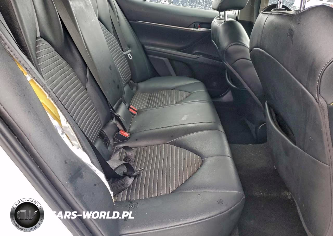 2020 Toyota Camry Se Nightshade VIN:4T1G11AK4LU395276 - 10