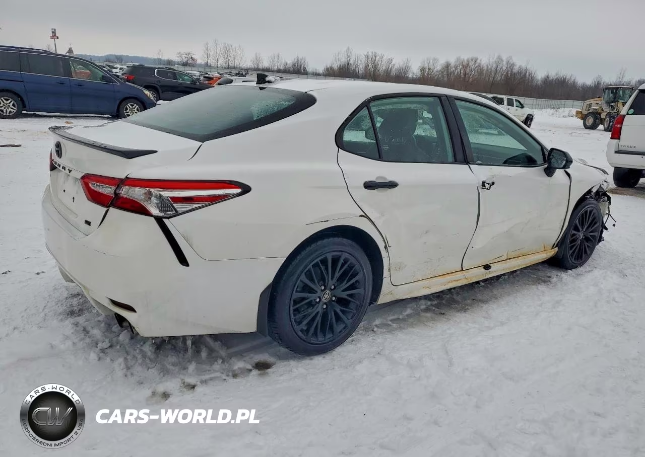 2020 Toyota Camry Se Nightshade VIN:4T1G11AK4LU395276 - 3