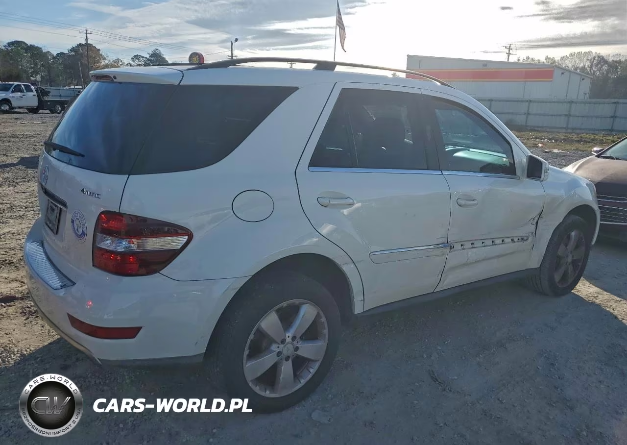 2011 Mercedes-Benz Ml 350 4Matic VIN:4JGBB8GBXBA635082 - 3