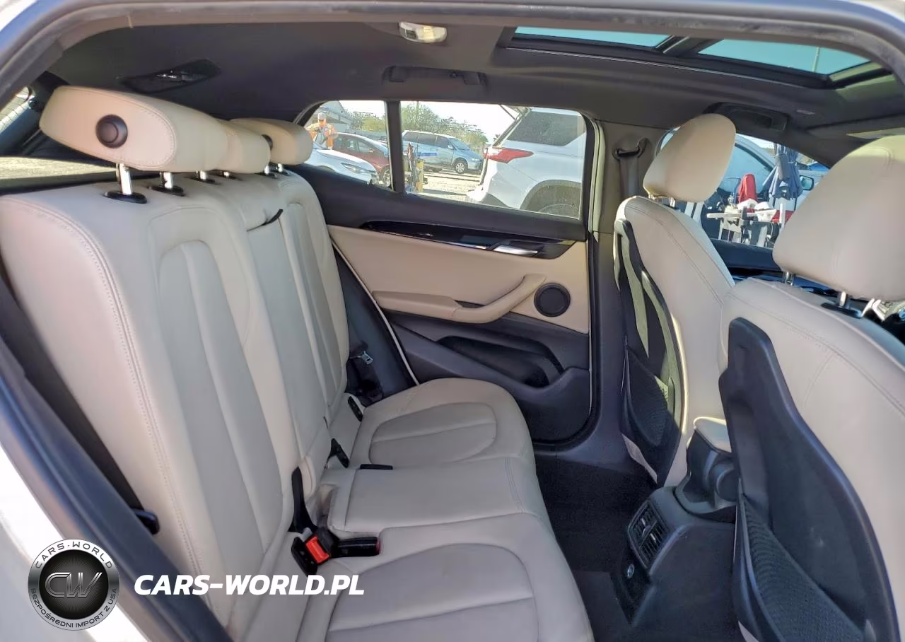 2018 BMW X2 xDrive28I VIN:WBXYJ5C37JEF69313 - 11