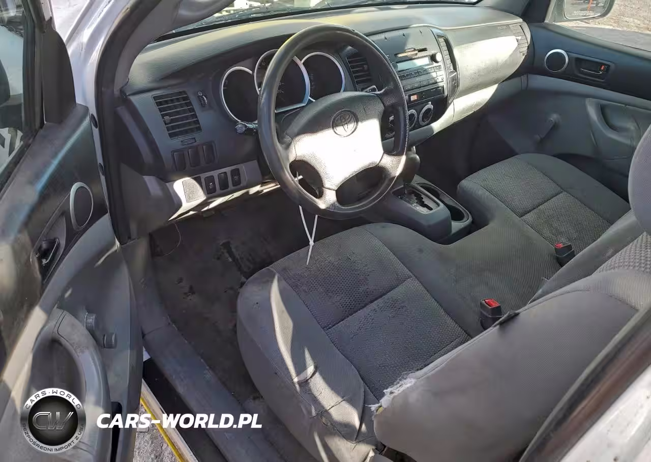 2010 Toyota Tacoma VIN:5TENX4CN0AZ738687 - 8