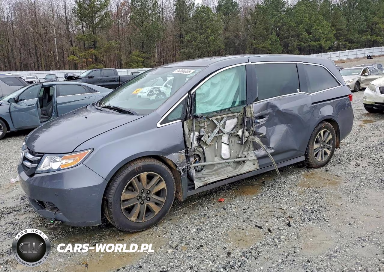 2016 Honda Odyssey Touring – zdjęcie 1 z 13