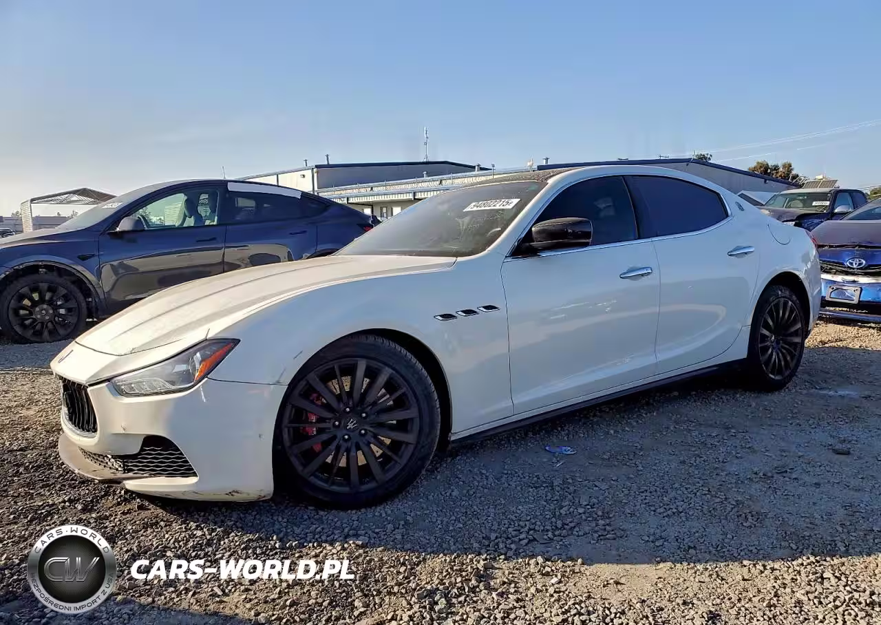 2015 Maserati Ghibli