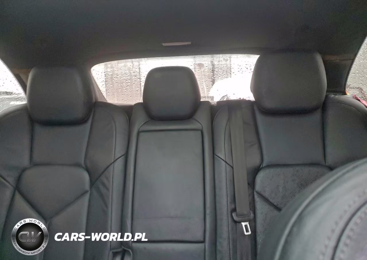 2014 Porsche Cayenne VIN:WP1AA2A21ELA93869 - 10