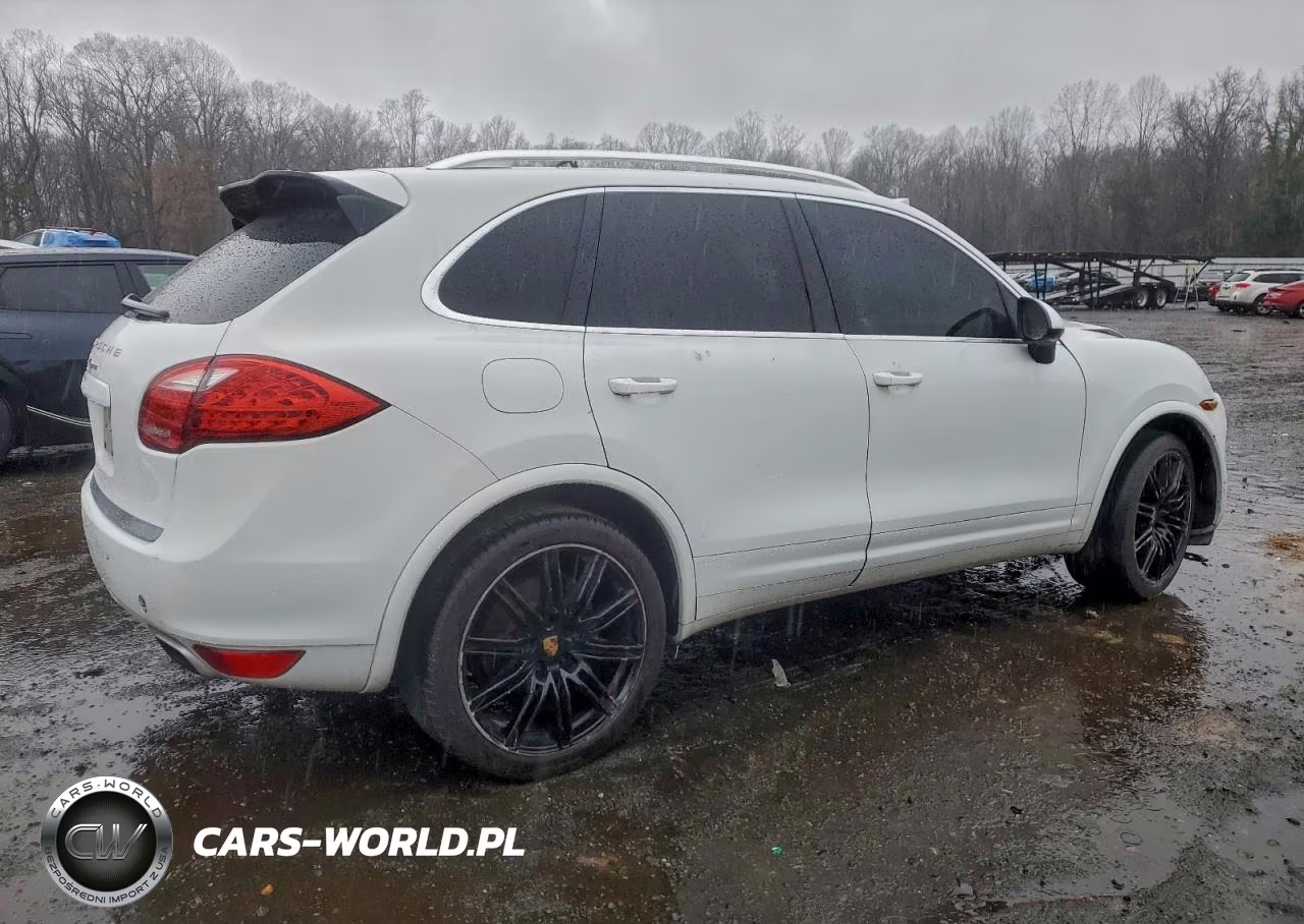 2014 Porsche Cayenne VIN:WP1AA2A21ELA93869 - 3