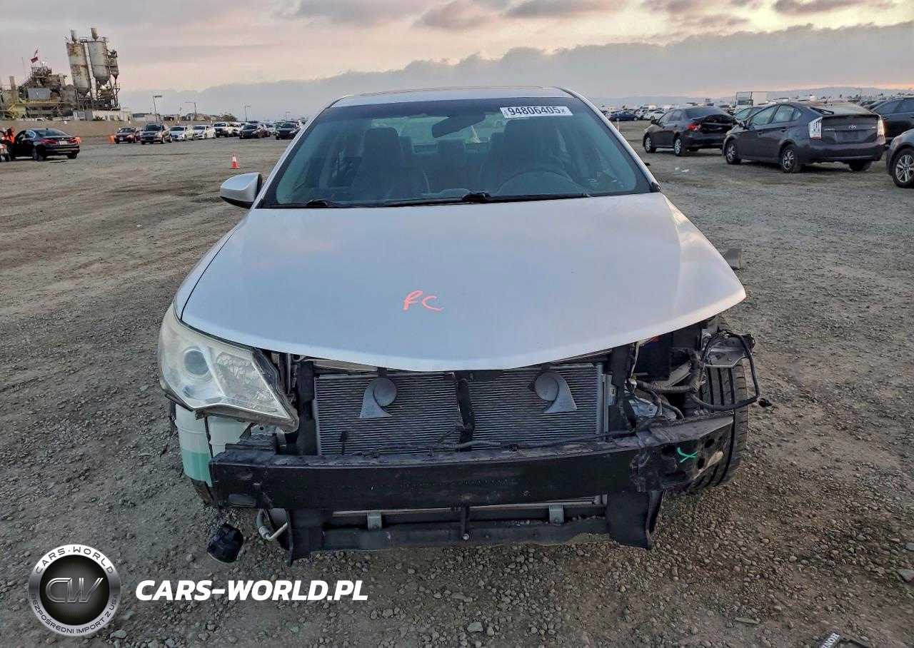 2014 Toyota Camry VIN:4T1BF1FKXEU759062 - 5