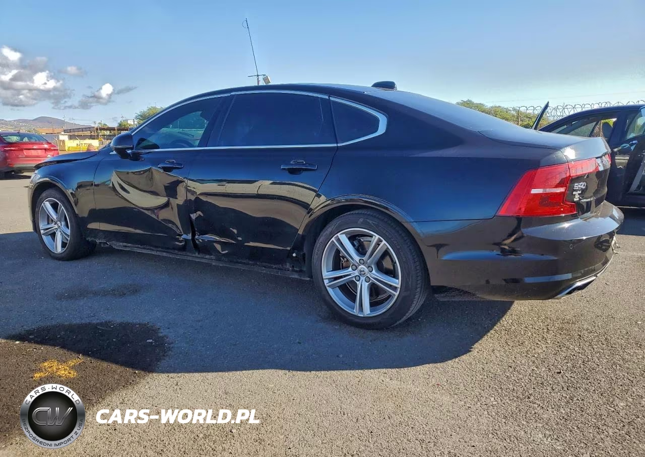 2019 Volvo S90 T5 Momentum VIN:LVY102AK5KP095898 - 2