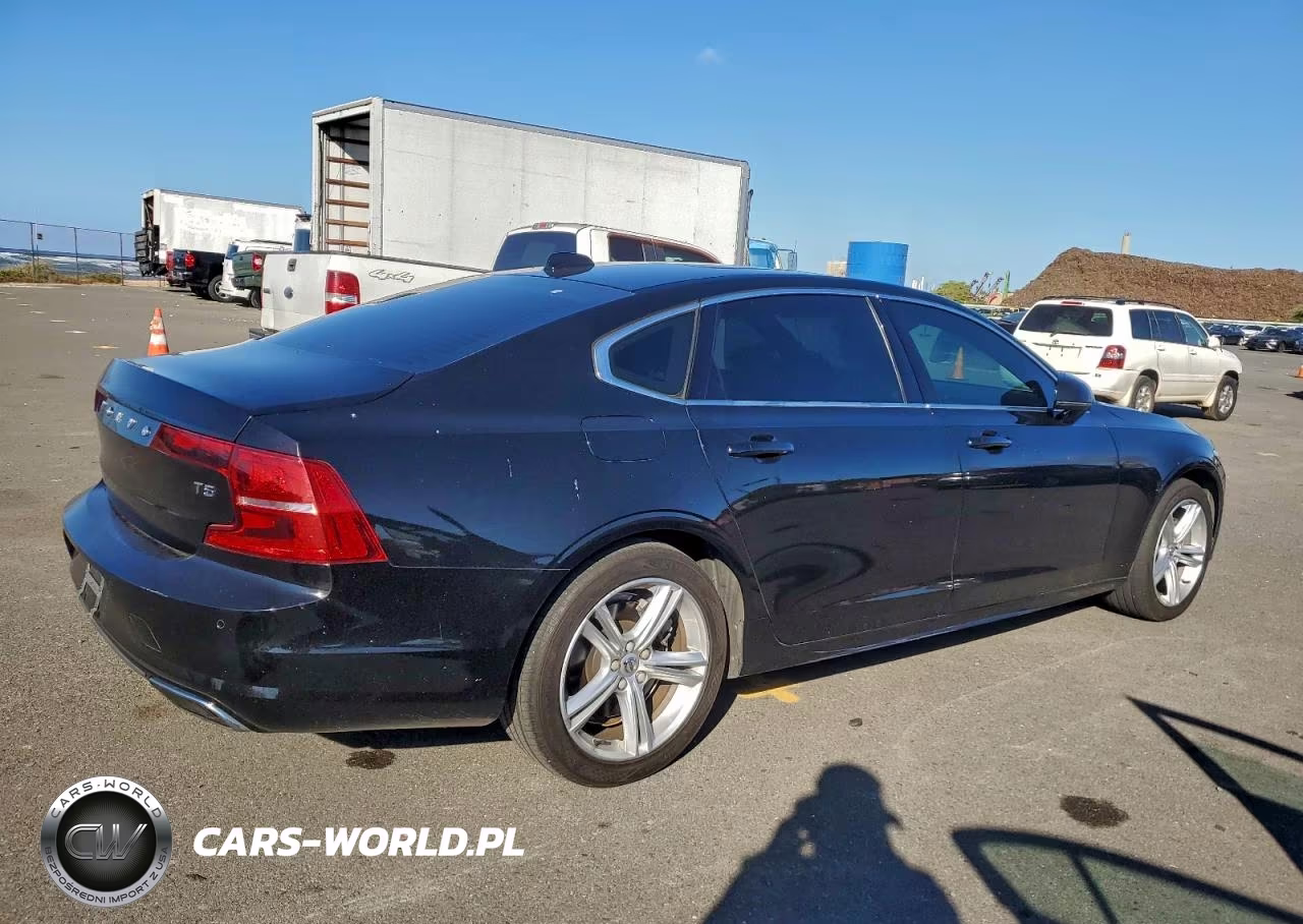2019 Volvo S90 T5 Momentum VIN:LVY102AK5KP095898 - 3