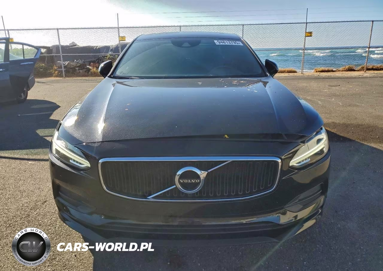 2019 Volvo S90 T5 Momentum VIN:LVY102AK5KP095898 - 5