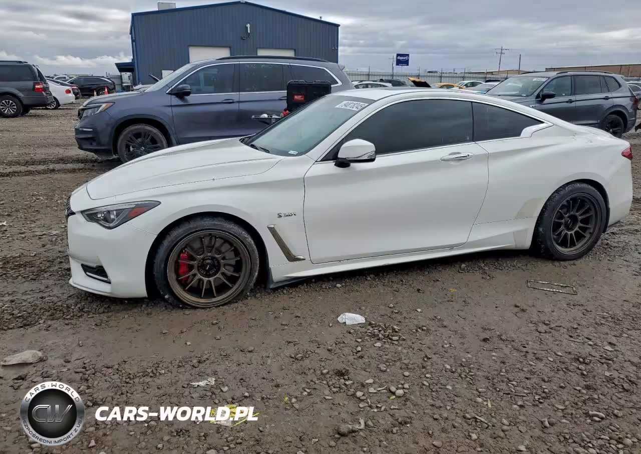 2017 Infiniti Q60 Red Sport 400