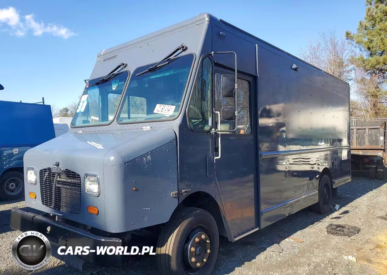 2021 Freightliner Chassis M Line Walk-In Van