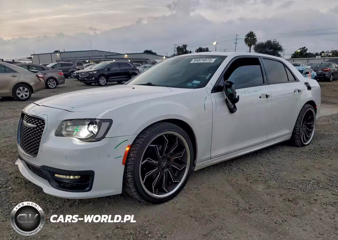 2017 Chrysler 300 S
