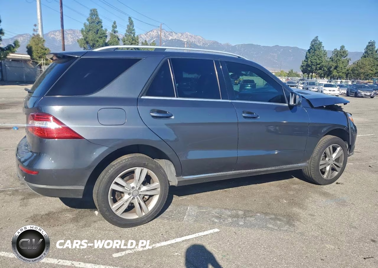 2015 Mercedes-Benz Ml 350 VIN:4JGDA5JB9FA518943 - 3