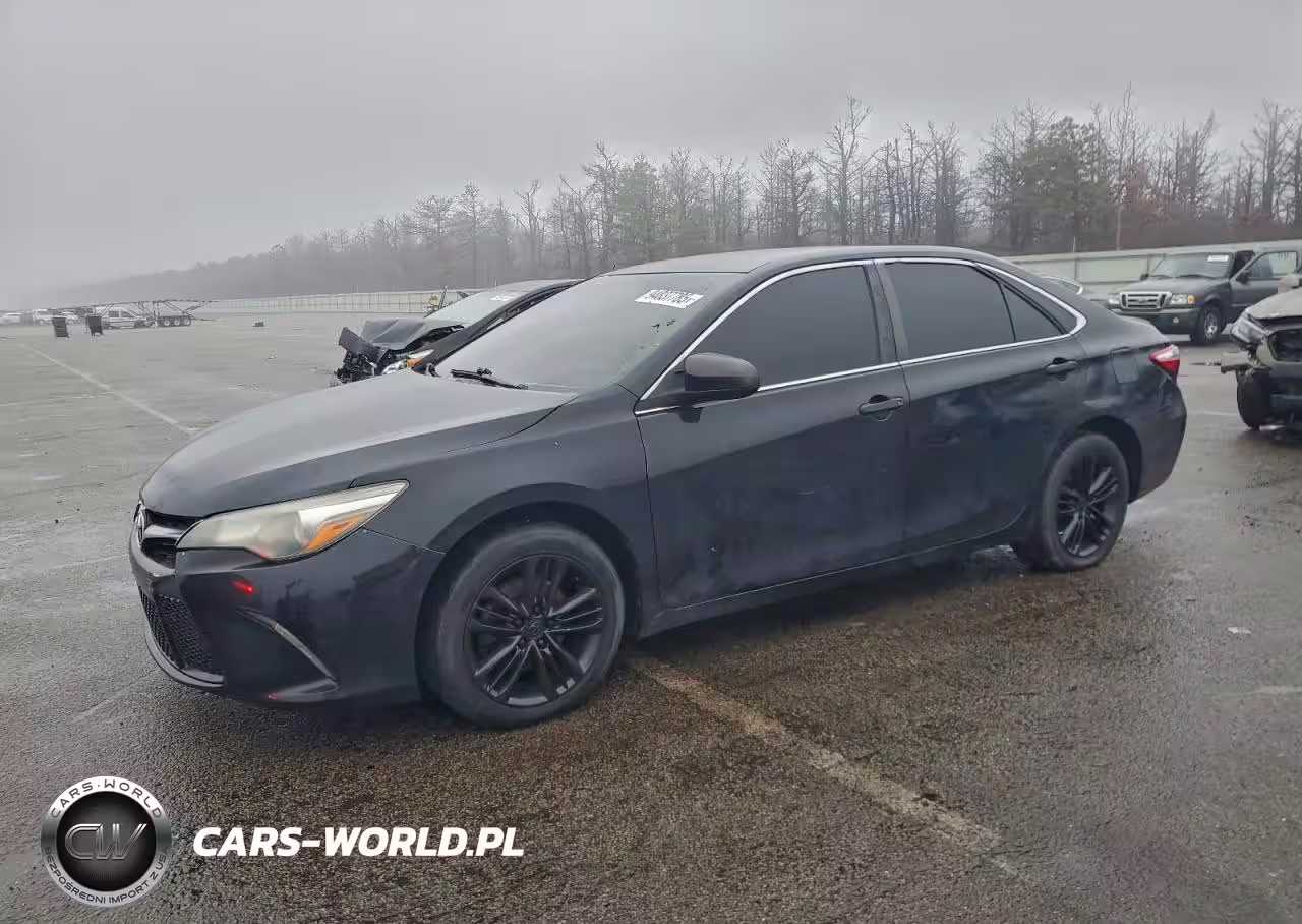 2016 Toyota Camry Le